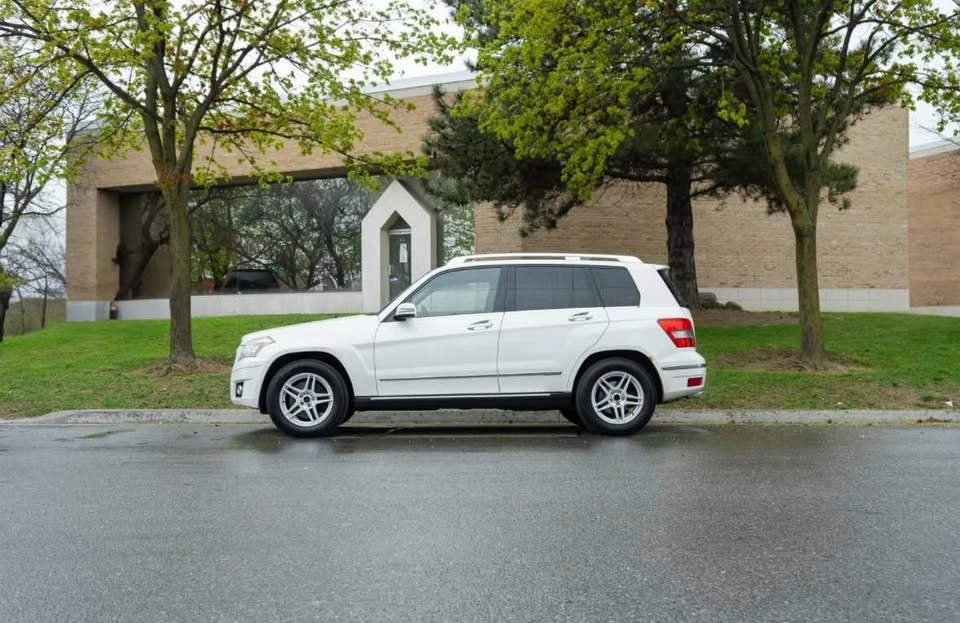2010 Mercedes-Benz GLK-Class - Image 5 of 12