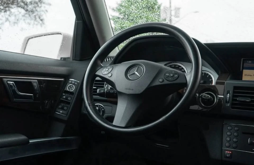 2010 Mercedes-Benz GLK-Class - Image 7 of 12