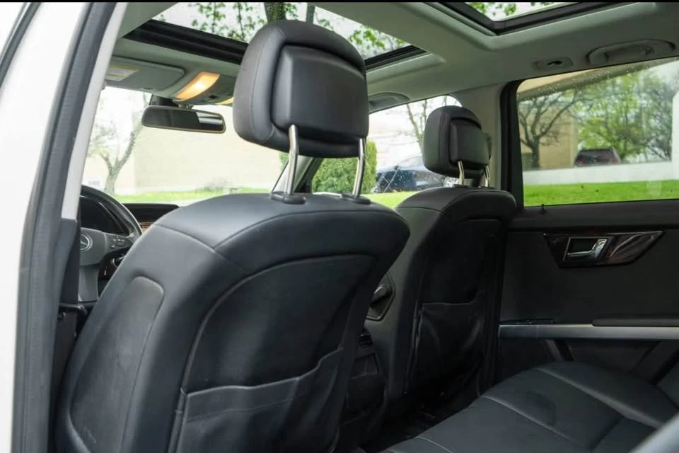2010 Mercedes-Benz GLK-Class - Image 9 of 12