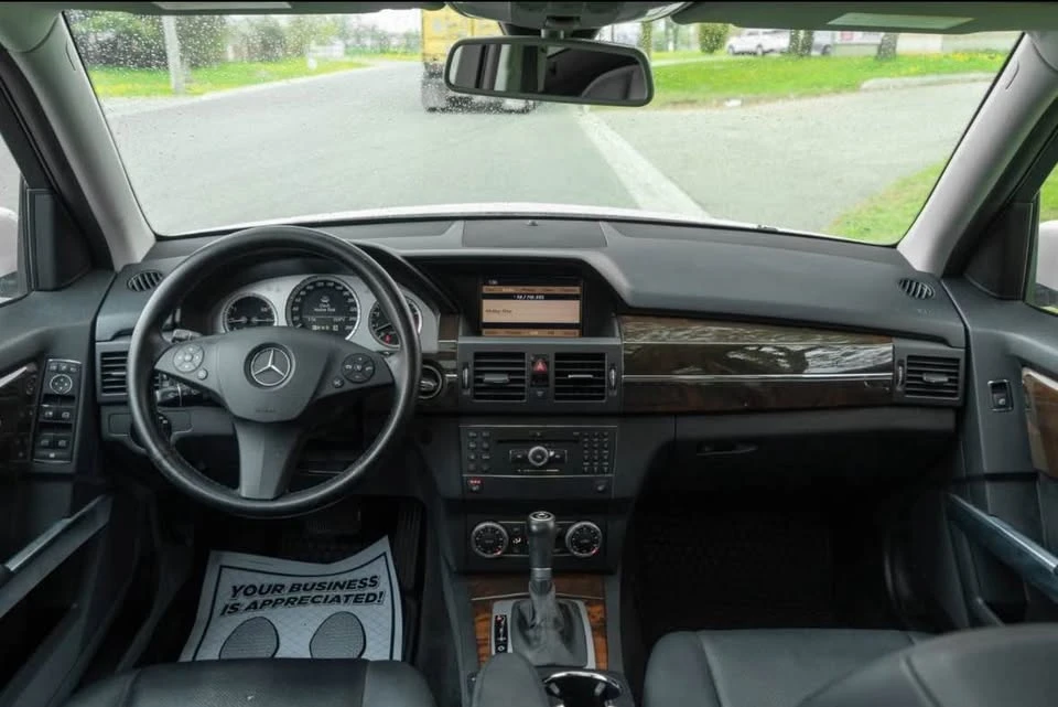 2010 Mercedes-Benz GLK-Class - Image 6 of 12