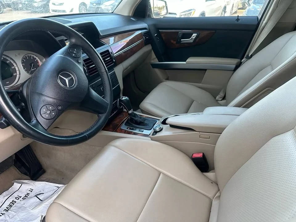 2010 Mercedes-Benz GLK-Class - Image 5 of 10