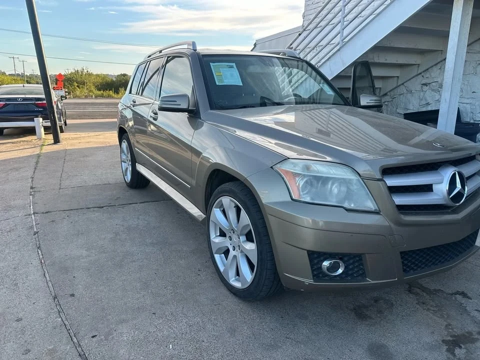2010 Mercedes-Benz GLK-Class - Image 3 of 10