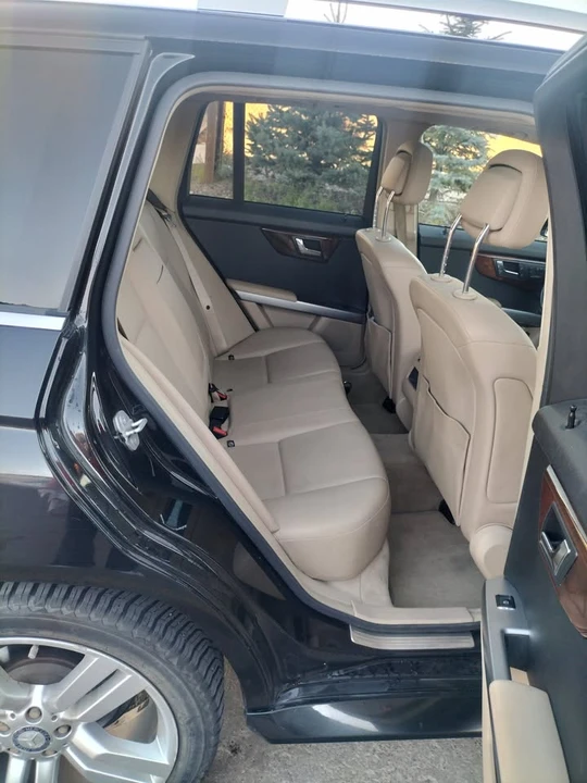 2010 Mercedes-Benz GLK-Class - Image 12 of 20