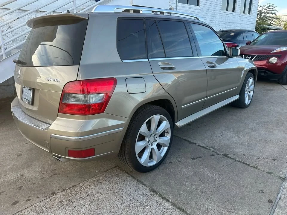 2010 Mercedes-Benz GLK-Class - Image 7 of 10