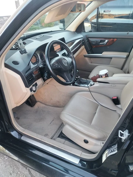 2010 Mercedes-Benz GLK-Class - Image 5 of 20