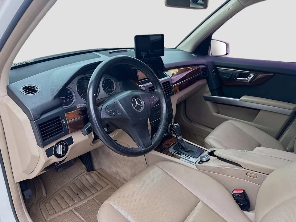 2010 Mercedes-Benz GLK-Class - Image 7 of 14