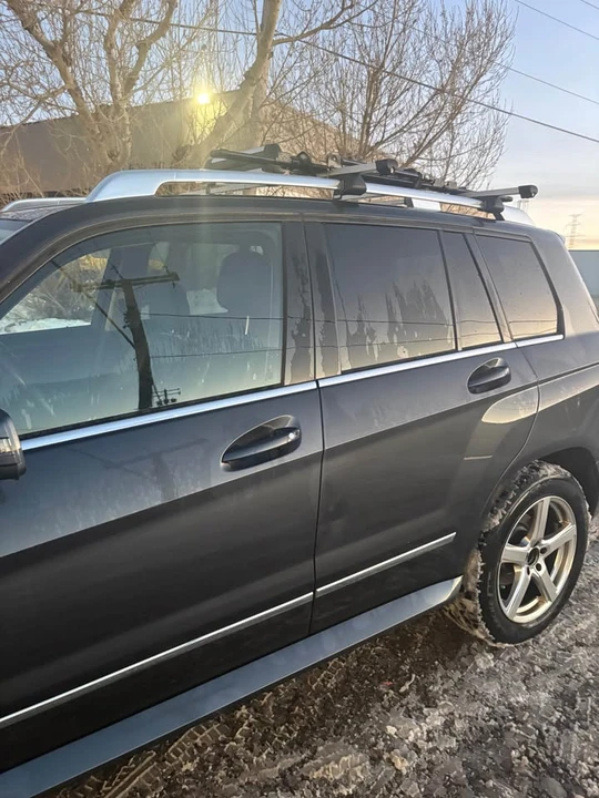 2010 Mercedes-Benz GLK-Class - Image 3 of 8