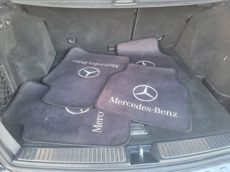 2010 Mercedes-Benz GLK-Class - Image 10 of 10