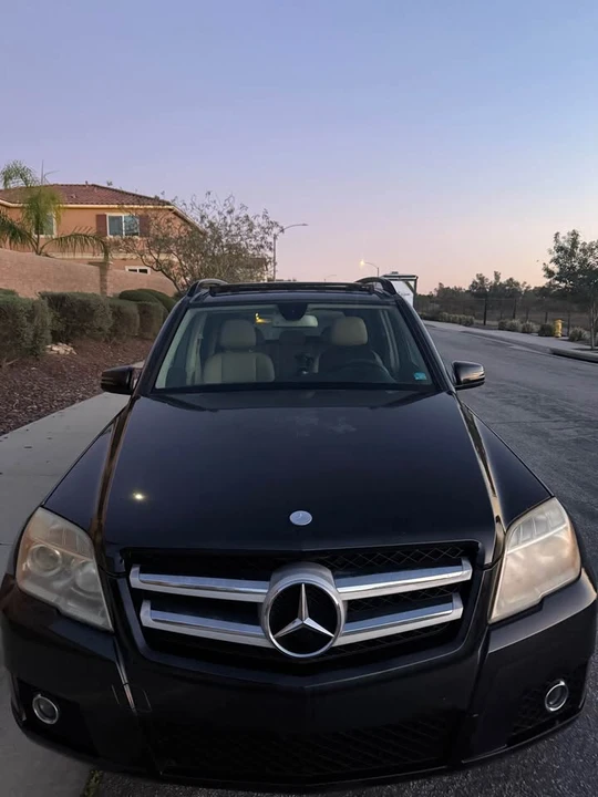 2010 Mercedes-Benz GLK-Class - Image 2 of 12
