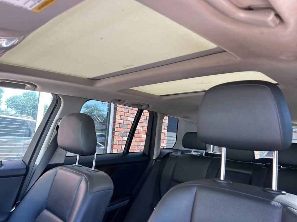 2010 Mercedes-Benz GLK-Class - Image 11 of 18