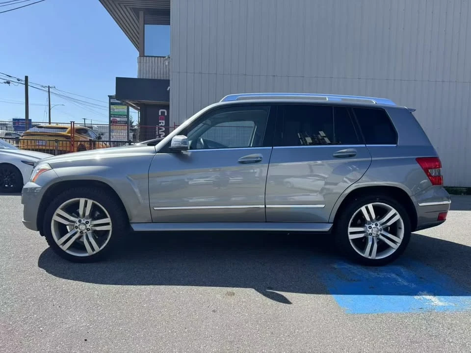 2010 Mercedes-Benz GLK-Class - Image 9 of 11