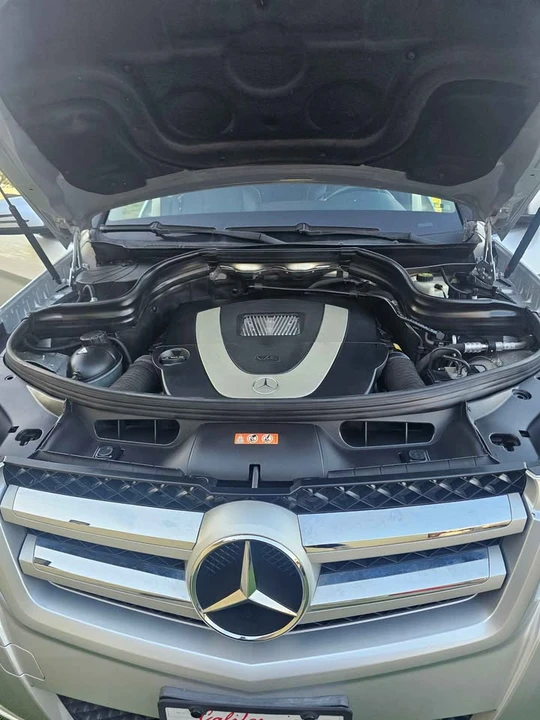 2010 Mercedes-Benz GLK-Class - Image 11 of 12
