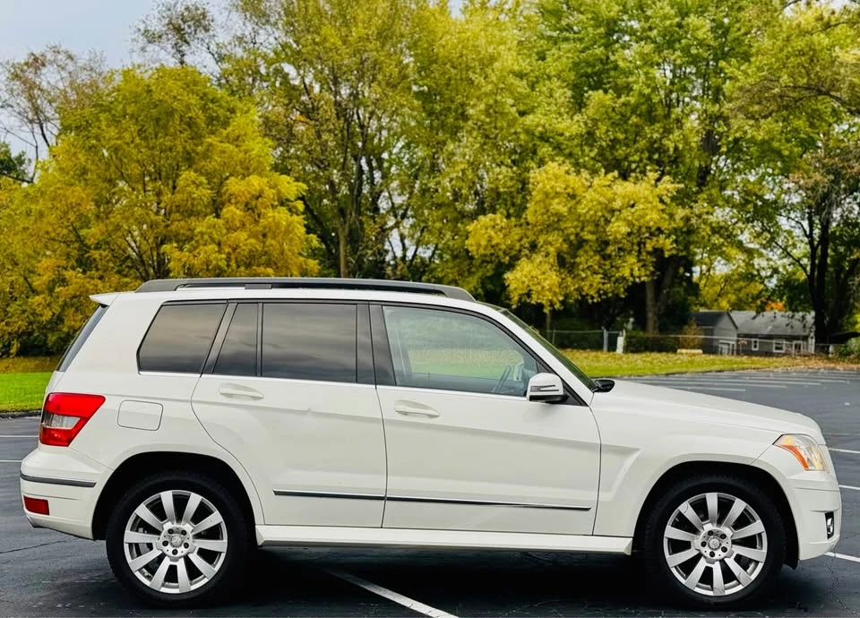 2010 Mercedes-Benz GLK-Class - Image 8 of 14