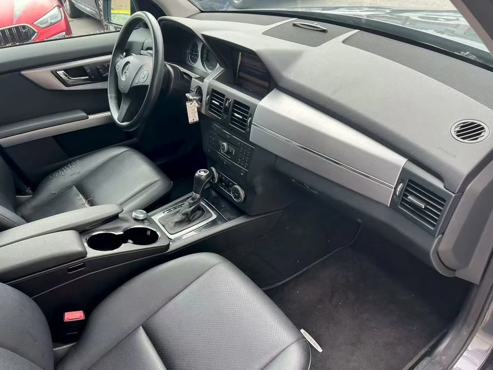 2010 Mercedes-Benz GLK-Class - Image 12 of 20
