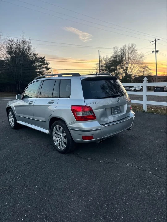 2010 Mercedes-Benz GLK-Class - Image 3 of 10