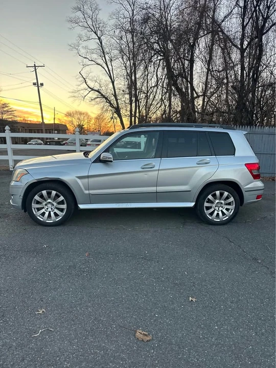 2010 Mercedes-Benz GLK-Class - Image 2 of 10