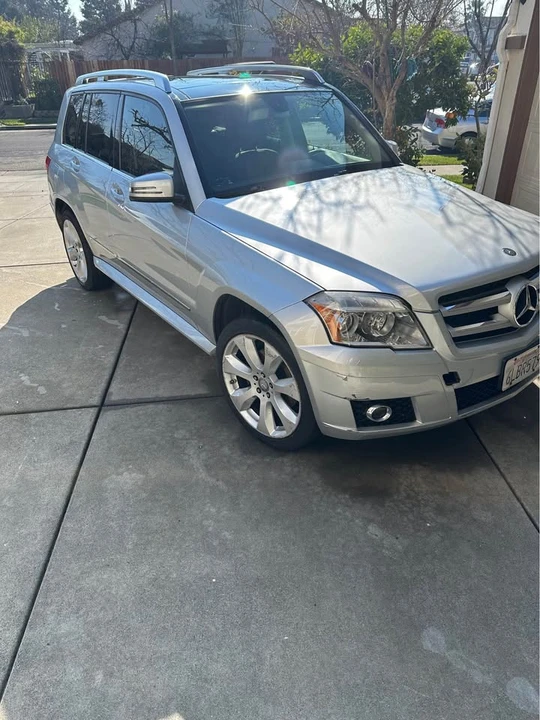 2010 Mercedes-Benz GLK-Class - Image 2 of 11