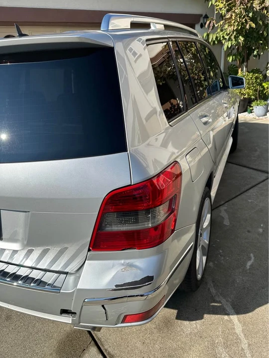 2010 Mercedes-Benz GLK-Class - Image 5 of 11