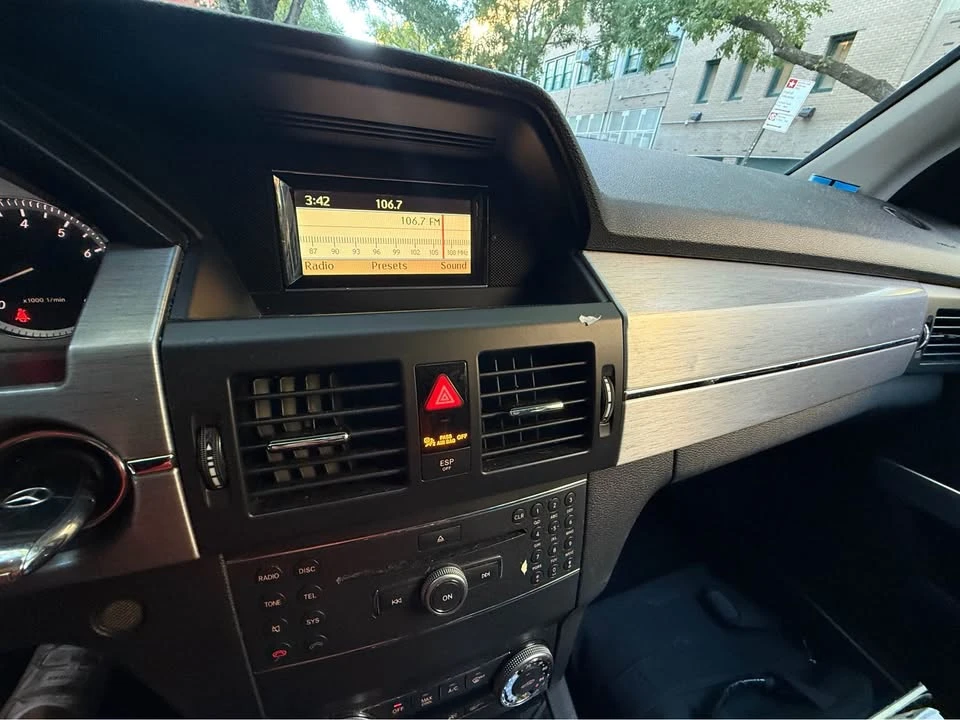 2010 Mercedes-Benz GLK-Class - Image 15 of 17