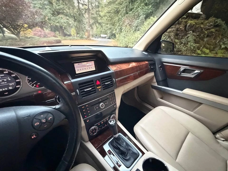 2010 Mercedes-Benz GLK-Class - Image 12 of 20