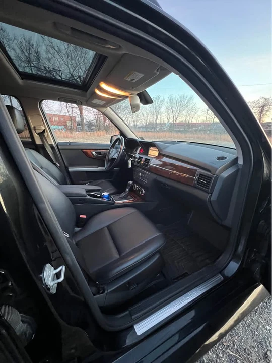 2010 Mercedes-Benz GLK-Class - Image 13 of 14