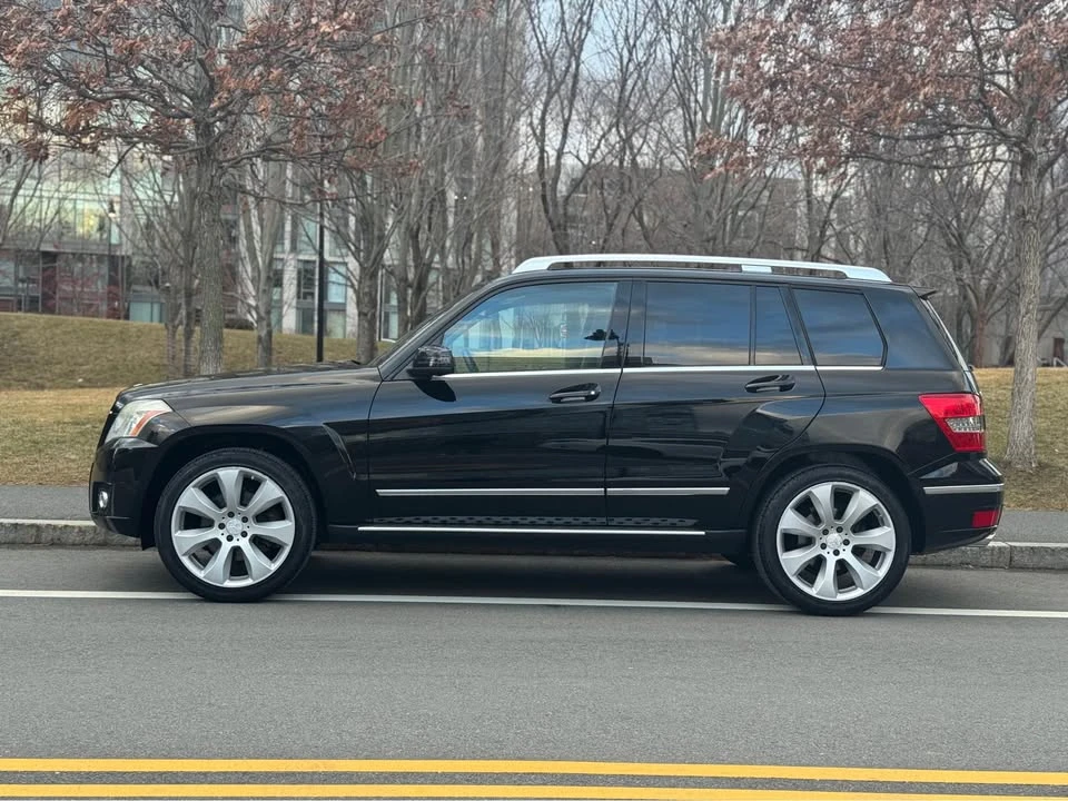 2010 Mercedes-Benz GLK-Class - Image 2 of 18