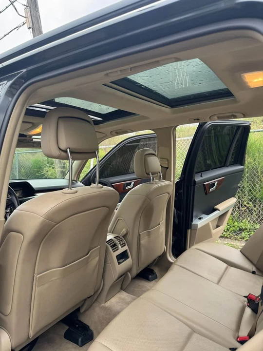 2010 Mercedes-Benz GLK-Class - Image 5 of 14