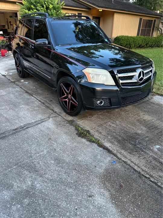 2010 Mercedes-Benz GLK-Class - Image 2 of 13