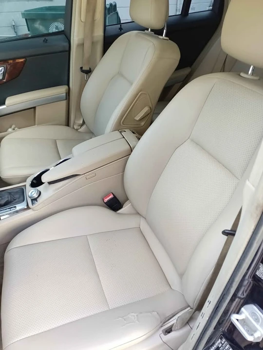 2010 Mercedes-Benz GLK-Class - Image 8 of 11
