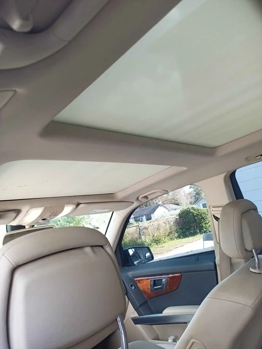 2010 Mercedes-Benz GLK-Class - Image 10 of 11