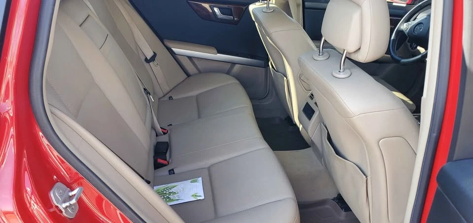 2010 Mercedes-Benz GLK-Class - Image 8 of 11