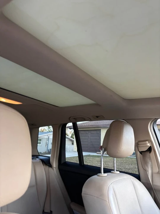 2010 Mercedes-Benz GLK-Class - Image 6 of 6