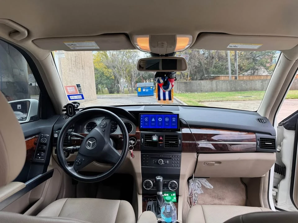 2010 Mercedes-Benz GLK-Class - Image 8 of 19
