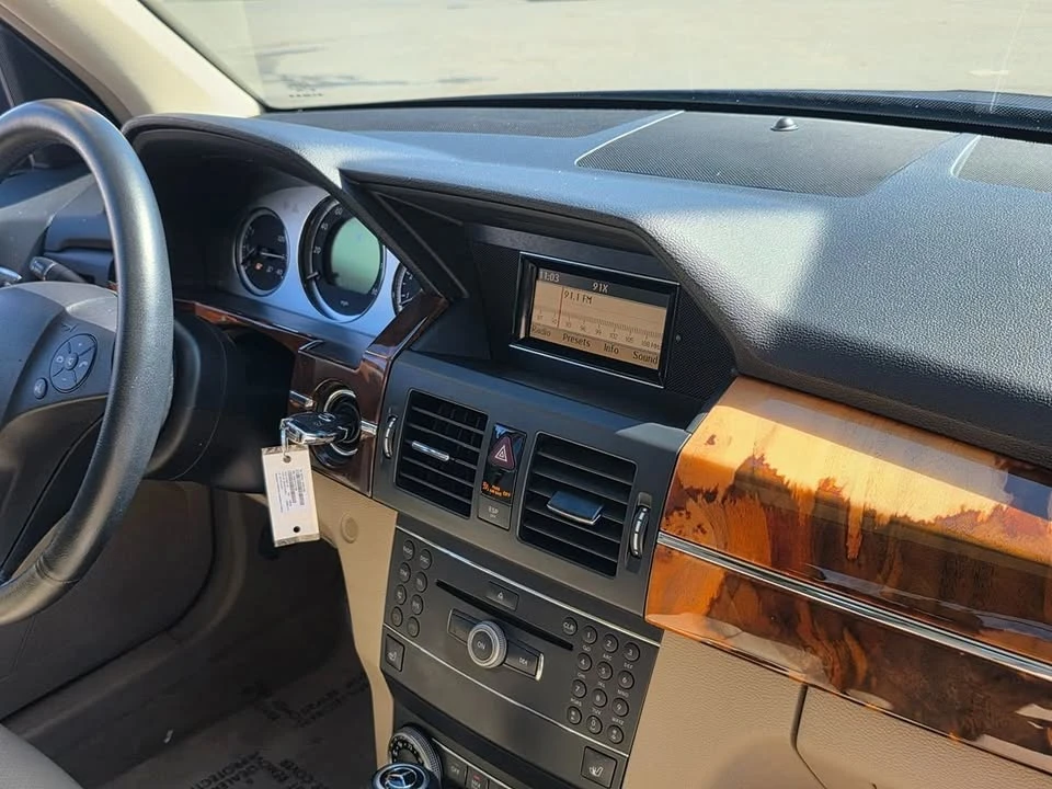 2010 Mercedes-Benz GLK-Class - Image 19 of 20