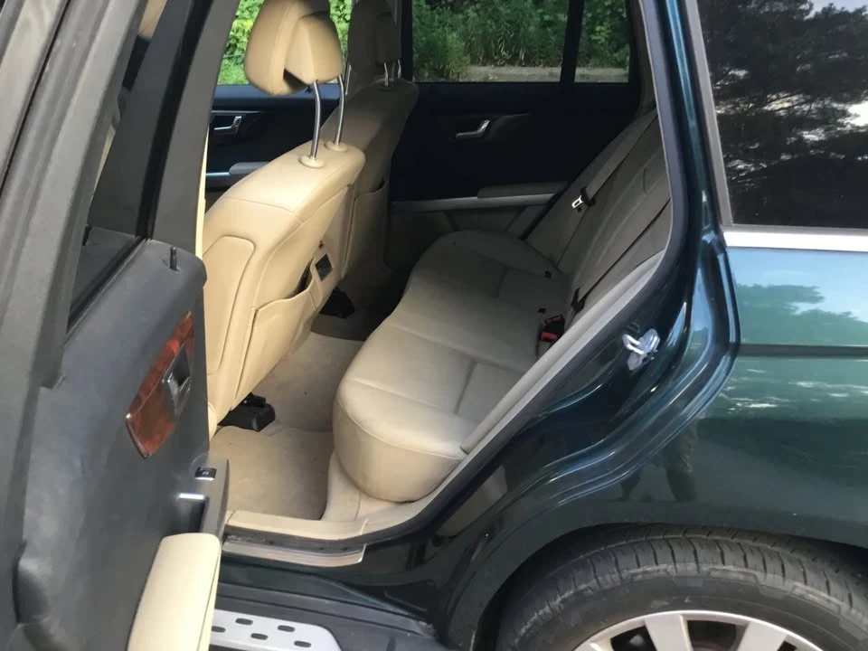 2010 Mercedes-Benz GLK-Class - Image 9 of 10