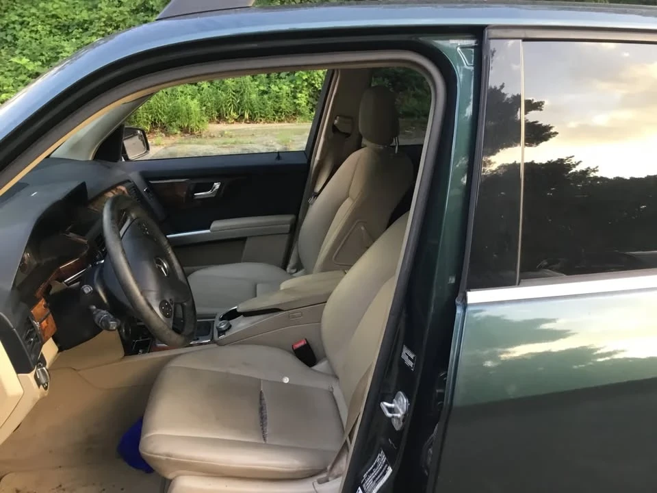 2010 Mercedes-Benz GLK-Class - Image 8 of 10