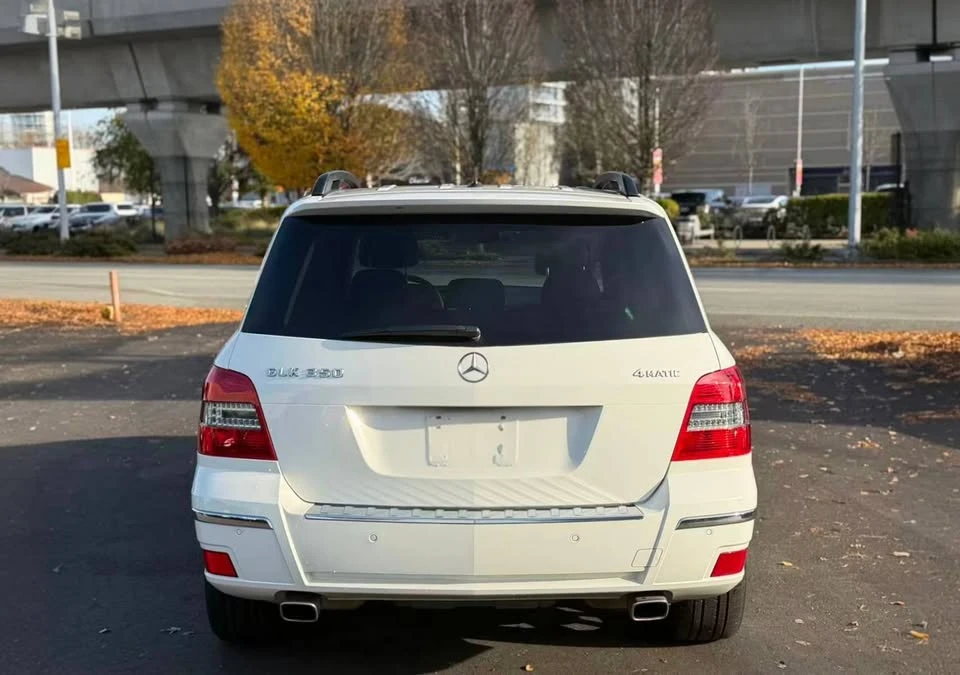2010 Mercedes-Benz GLK-Class - Image 4 of 9