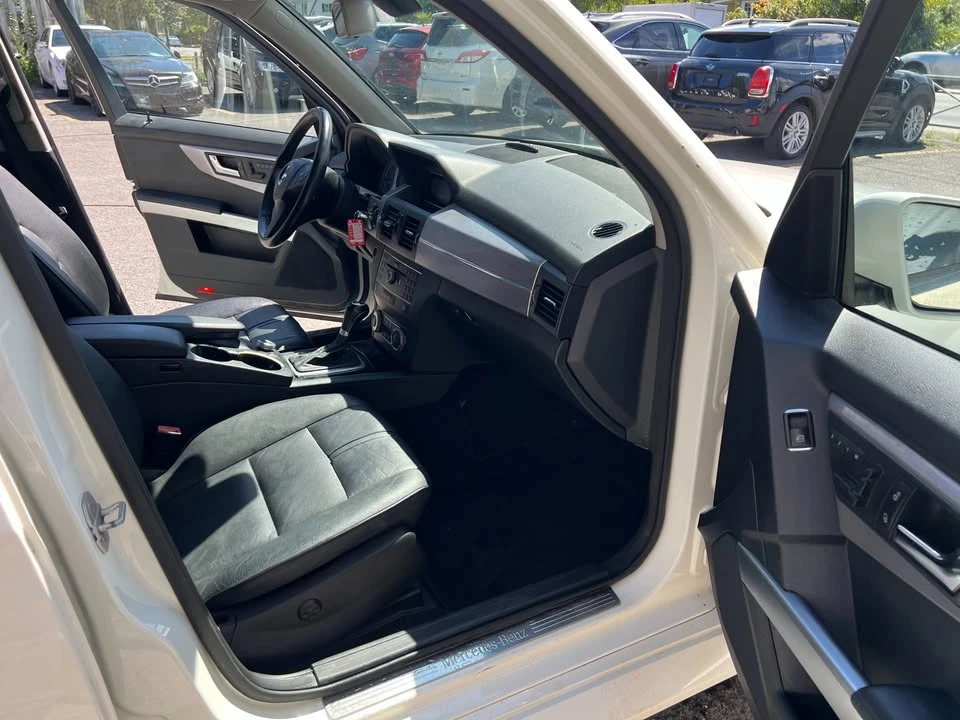 2010 Mercedes-Benz GLK-Class - Image 11 of 18