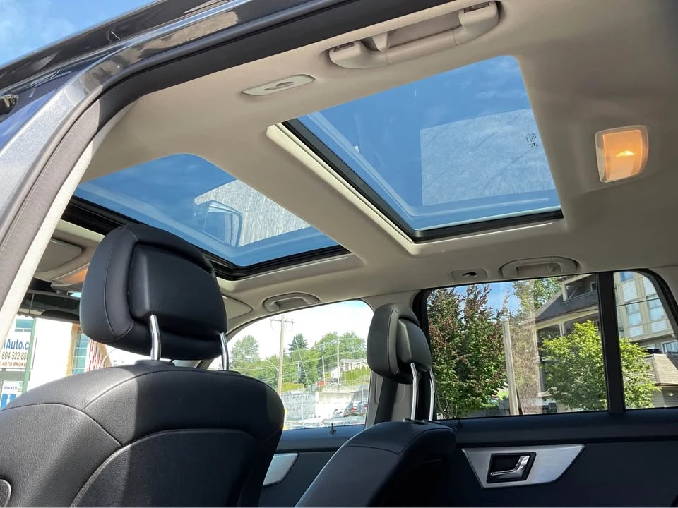 2010 Mercedes-Benz GLK-Class - Image 17 of 20