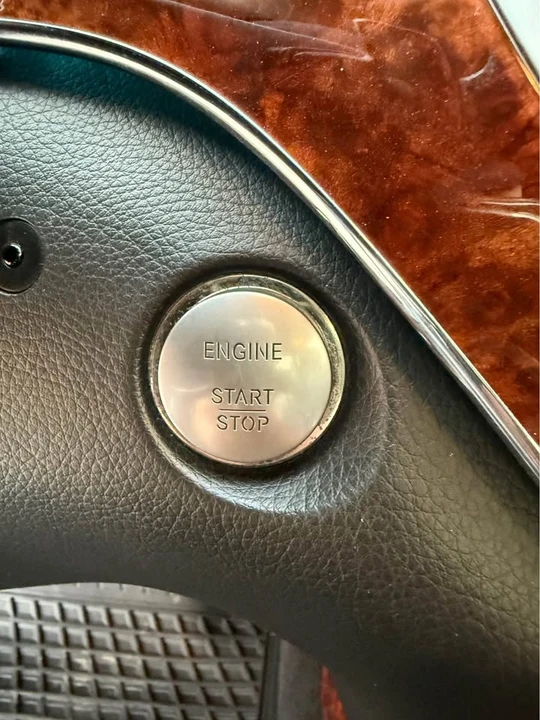 2010 Mercedes-Benz W221 S-Class - Image 18 of 20