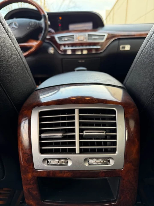 2010 Mercedes-Benz W221 S-Class - Image 19 of 20