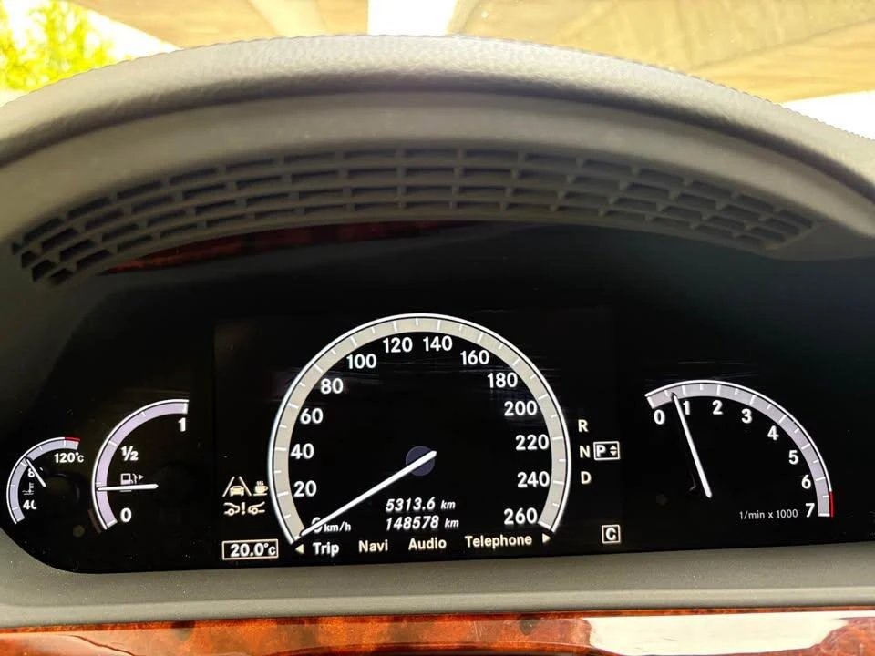 2010 Mercedes-Benz W221 S-Class - Image 11 of 19