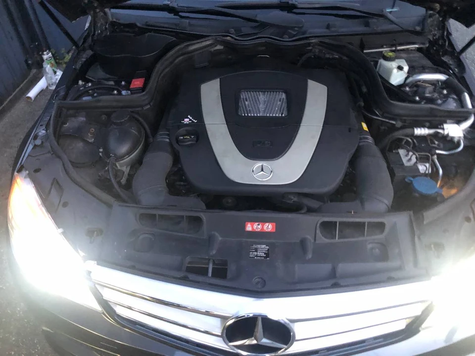 2010 Mercedes-Benz W204 C-Class - Image 6 of 6
