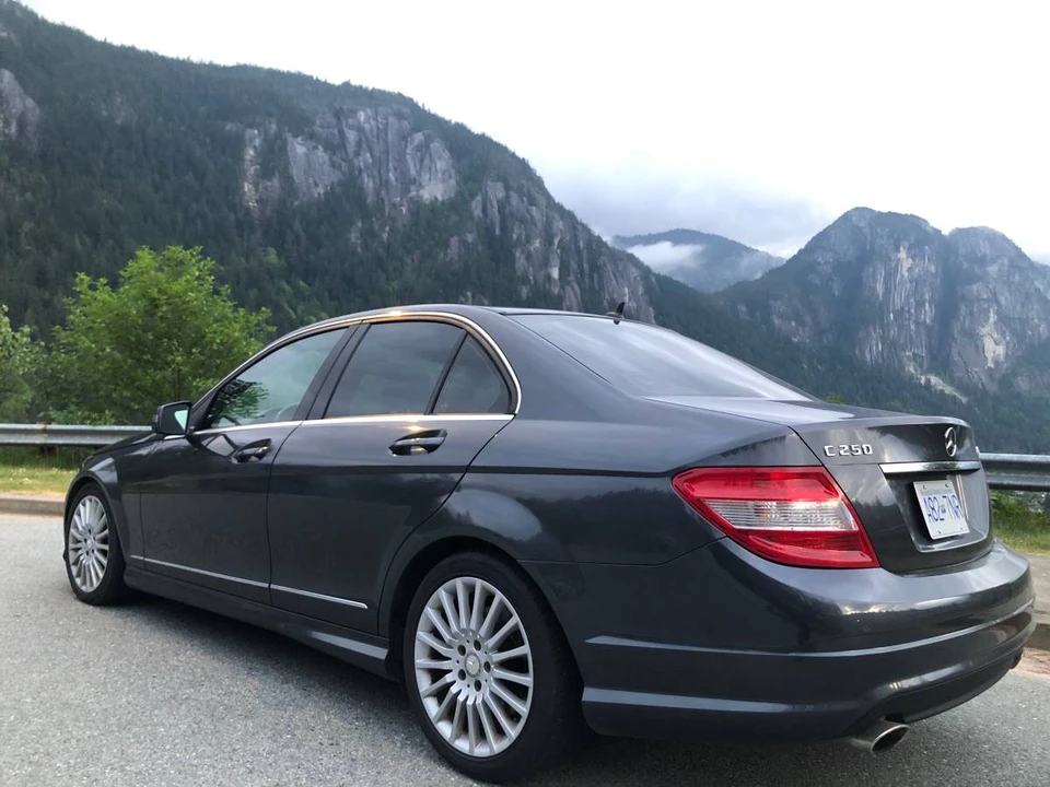 2010 Mercedes-Benz W204 C-Class - Image 3 of 6