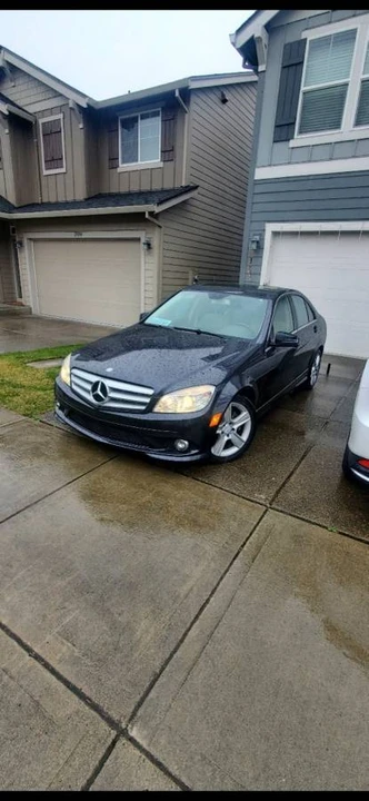 2010 Mercedes-Benz W204 C-Class - Image 2 of 10