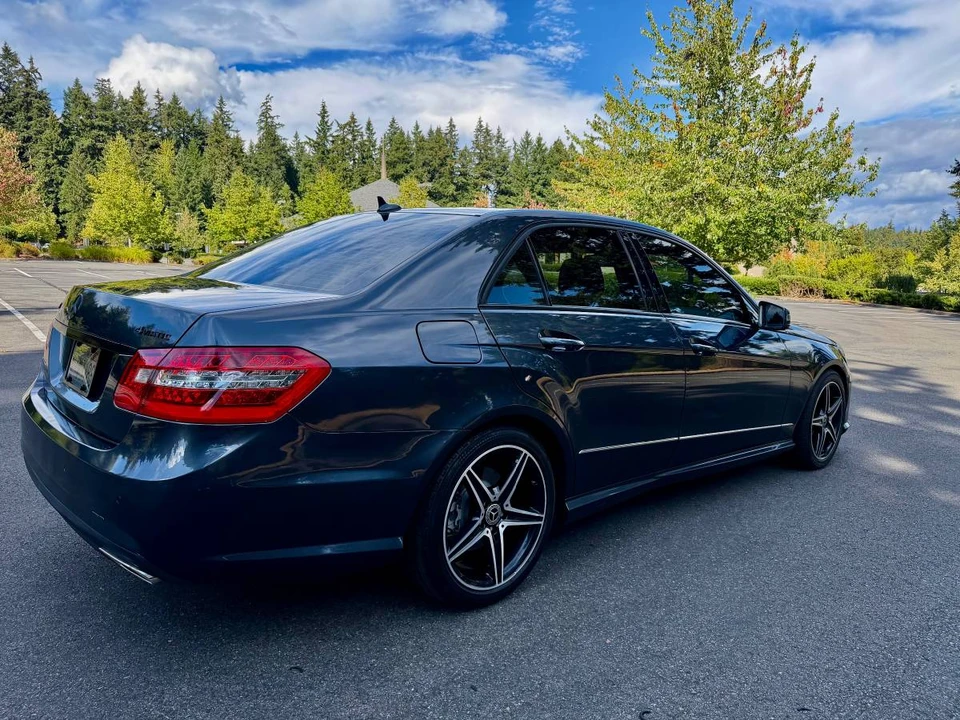 2010 Mercedes-Benz W212 E-Class - Image 3 of 23