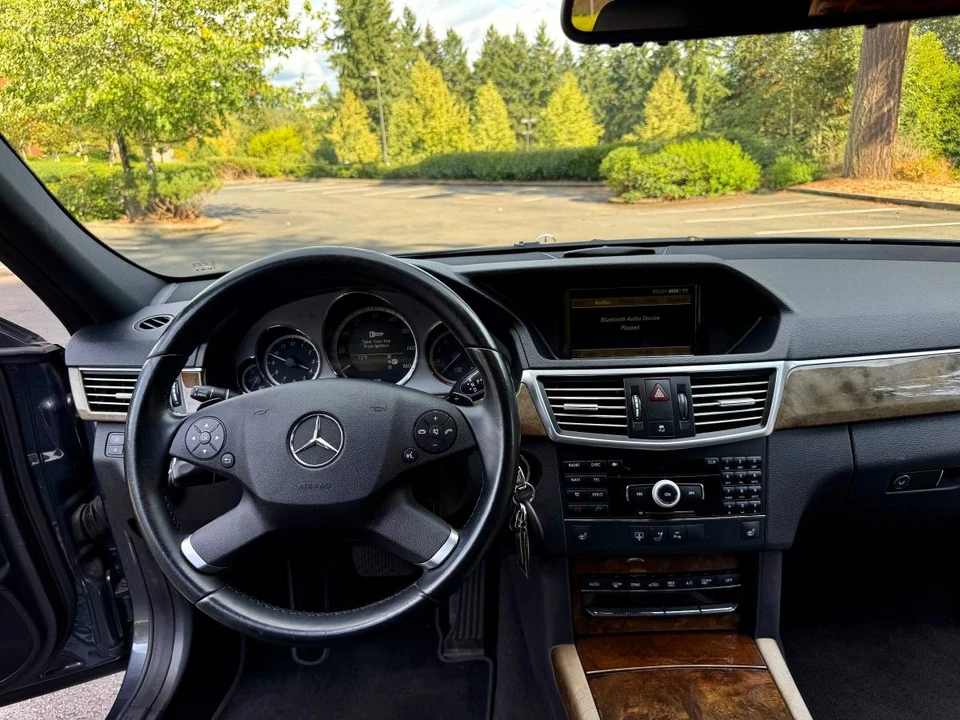2010 Mercedes-Benz W212 E-Class - Image 8 of 23