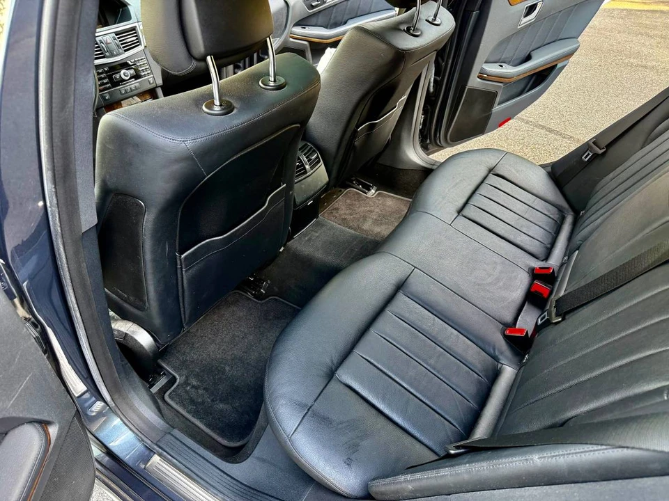 2010 Mercedes-Benz W212 E-Class - Image 18 of 23