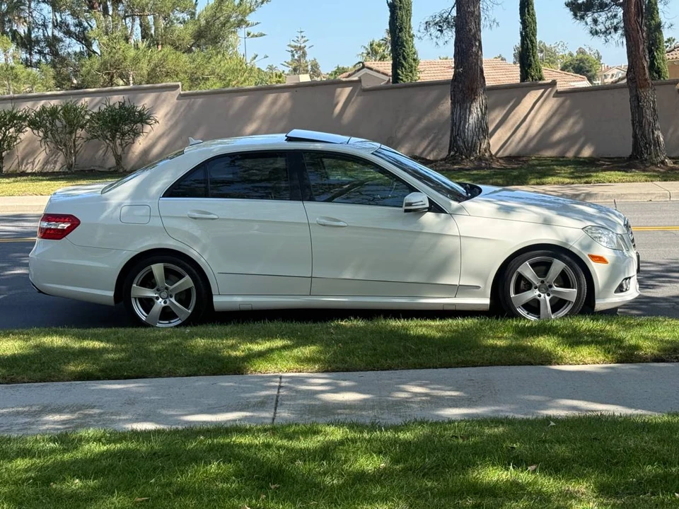 2010 Mercedes-Benz W212 E-Class - Image 7 of 16