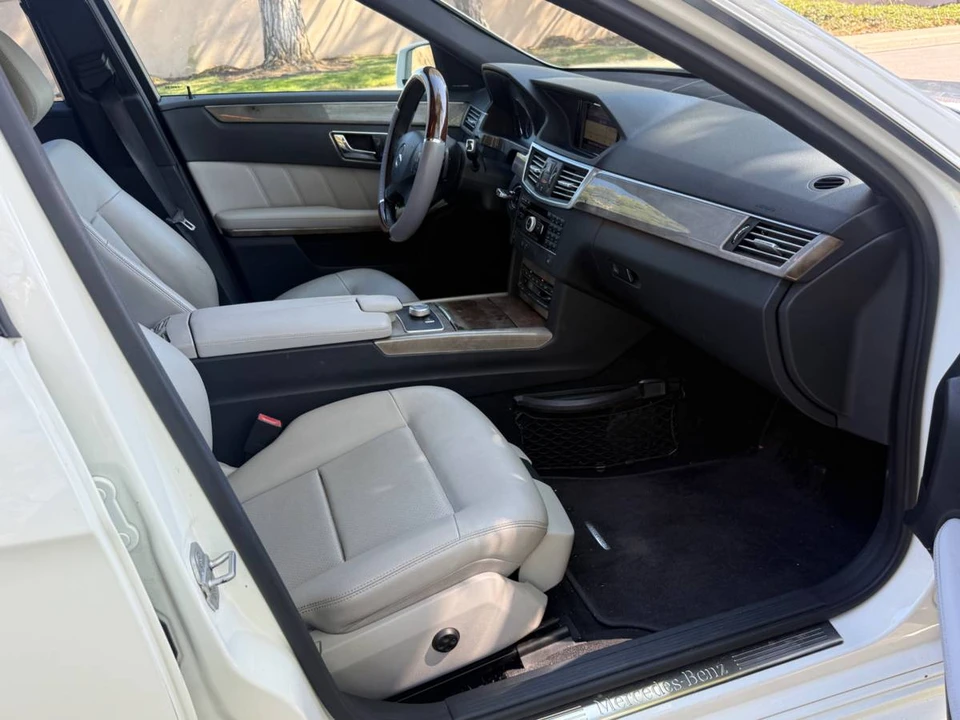 2010 Mercedes-Benz W212 E-Class - Image 13 of 16